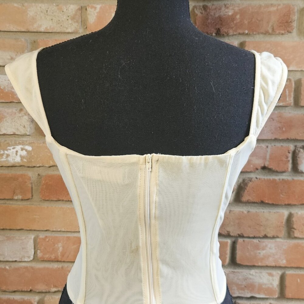 AKIRA Structured Bustier Corset Top – Size XL - Picture 7 of 8